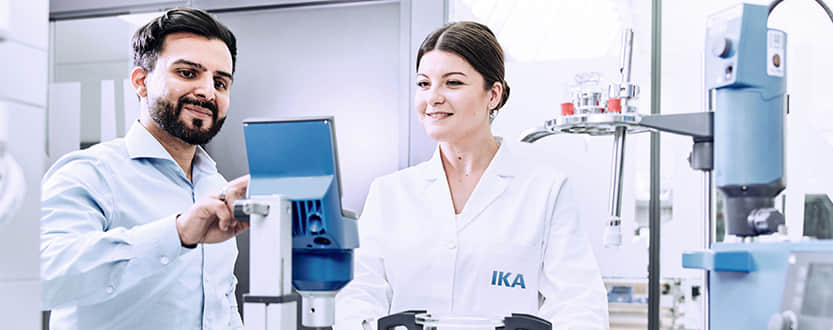 XR730 4LZ-7.0A (Cab) Crawler Combine Harvester XR730 4LZ-7.0A (Cab) Crawler Combine Harvester