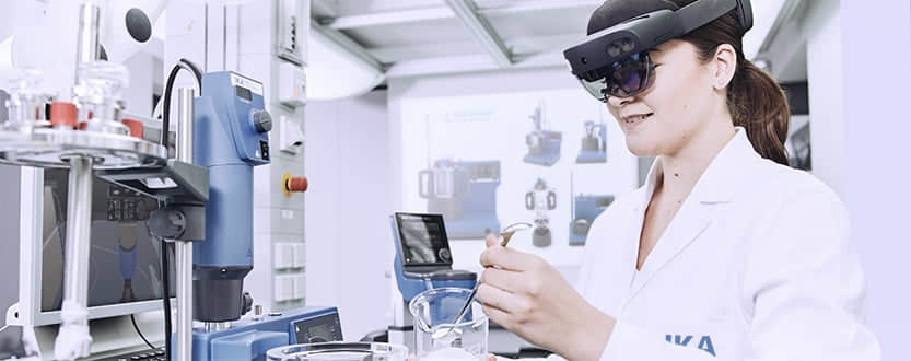 XR730 4LZ-7.0A (Cab) Crawler Combine Harvester XR730 4LZ-7.0A (Cab) Crawler Combine Harvester